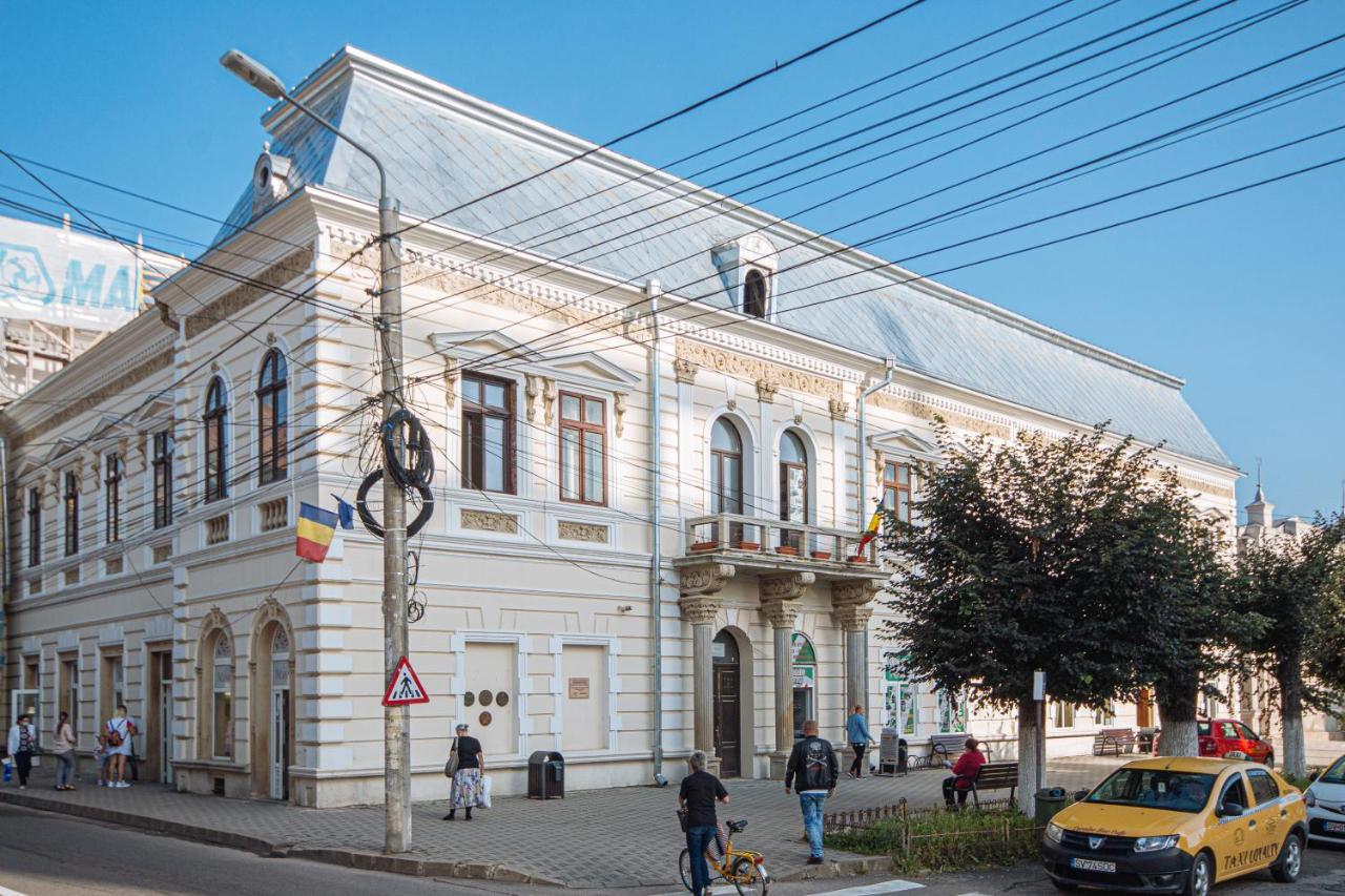 Buchenland Hotel Кымпулунг-Молдовенеск Экстерьер фото